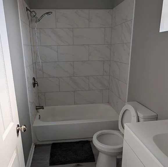 205 W Breckinridge St #8 — Photo 4