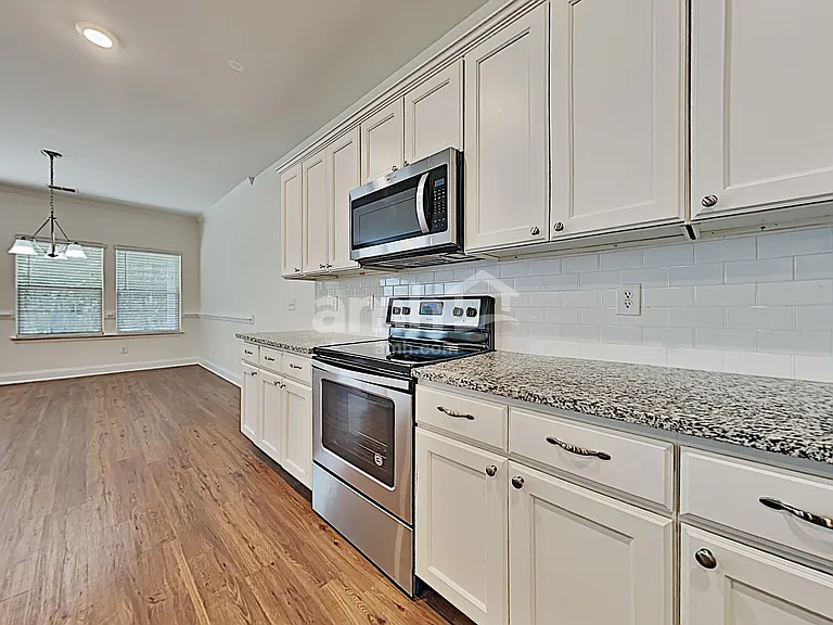 109 Cooper Dr — Photo 5