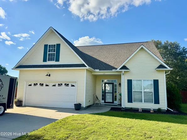 127 Cotton Patch Court, Burgaw, NC 28425