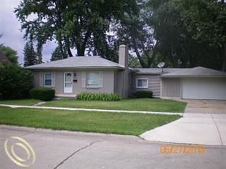 1st image of 25658 Yale St