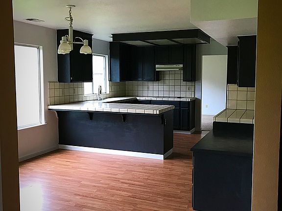 3rd image of 2225 Chaparral Ct