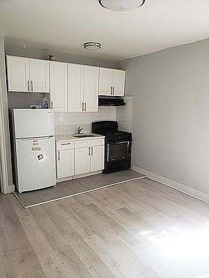 2nd image of 2850 Barker Ave #T44