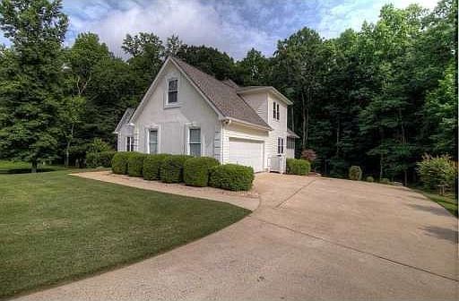 4th image of 293 Mosby Woods Dr
