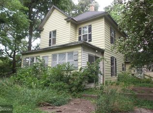 1611 Bluegrass Rd, Red Oak, IA 51566