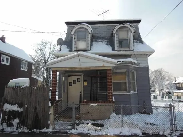 32 West St, Staten Island, NY 10310