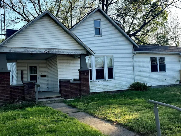 424 E Commerce St, Brownstown, IN 47220