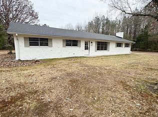 2176 Cal Steens Rd, Caledonia, MS 39740