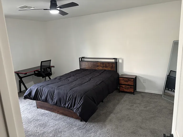 S Avenue 2 E — Photo 8