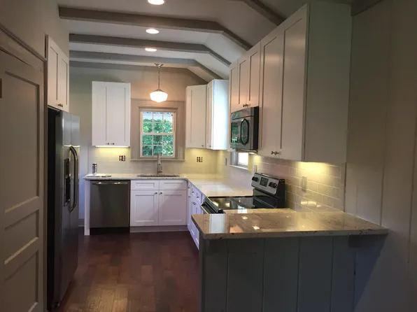 2 Ruskin Ct, Nashville, TN 37216