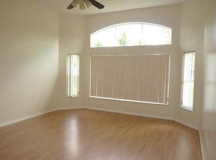 2311 NW 193rd Ave, Pembroke Pines, FL 33029