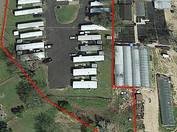 815 W 16th St, Mount Pleasant, TX 75455