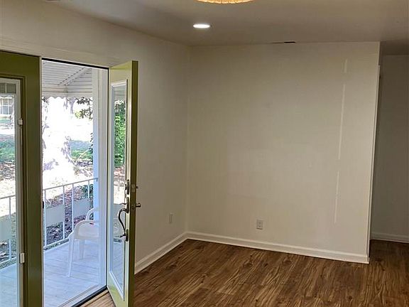 3rd image of 67 Harmon St