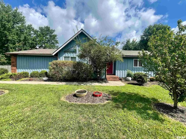 3304 W Main St, Marion, IL 62959
