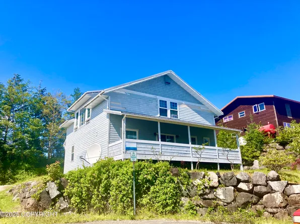 1400 Kelsey Ct, Craig, AK 99921