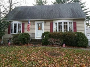 190 Rose Rd, West Nyack, NY 10994