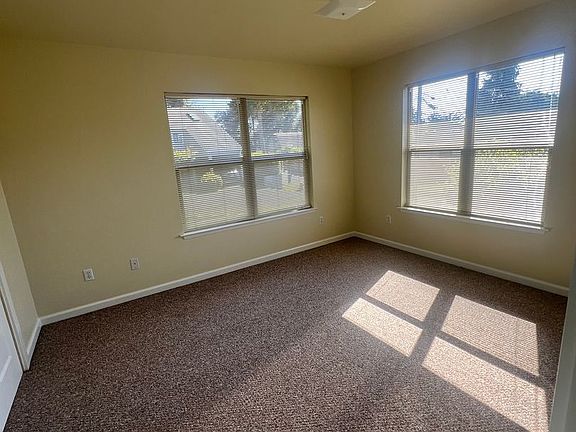5th image of 2970 Mack Rd #E