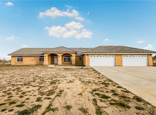 9791 Anaconda Ave, Oak Hills, CA 92344