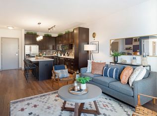 5245 Wayzata Blvd #401, Minneapolis, MN 55416