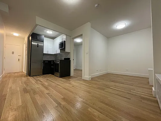 Rented by Keller Williams NYC | media 22