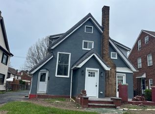 3437 Washington Blvd, Cleveland Heights, OH 44118
