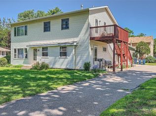 10100 Oakland Rd, Bloomington, MN 55420