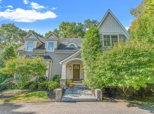 119 Brook St, Wellesley, MA 02482