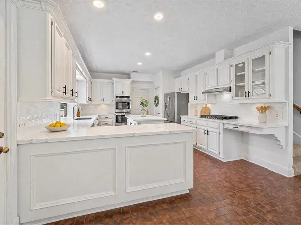 16023 Mickleham Dr, Spring, TX 77379