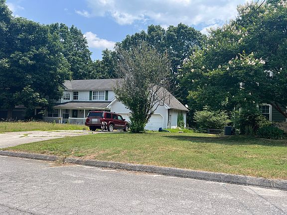 2nd image of 224 N Brent Dr