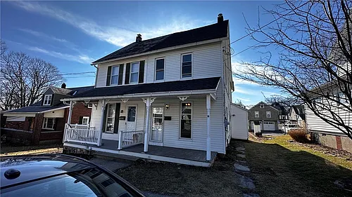 21 Davey Ave Photo 1