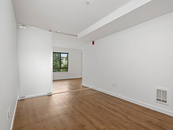 3rd image of 1100 S Massachusetts St APT 202