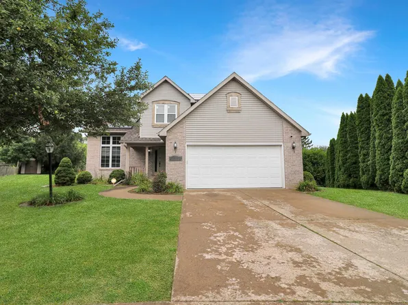 5414 N Castleberry Dr, Peoria, IL 61615