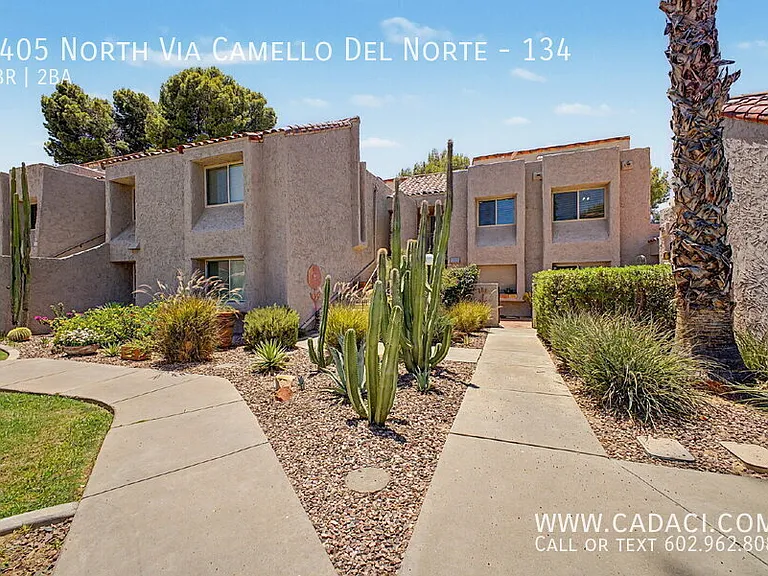 7405 N Via Camello Del Norte #134 — Photo 2