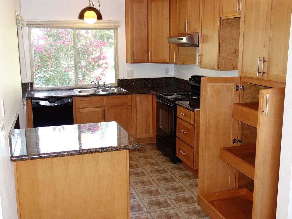 1st image of 1746 N Cedar Glen Dr APT B