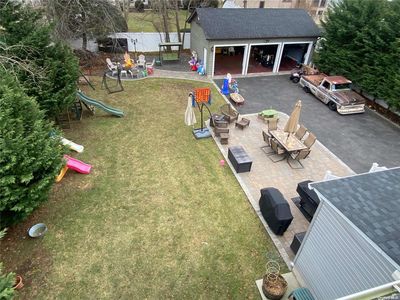 2692 Woods Avenue, East Meadow, NY, 11554