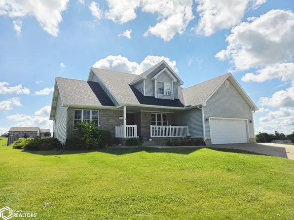 209 Manor Dr, Osceola, IA 50213