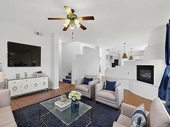 4th image of 10809 Chicobush Dr NW
