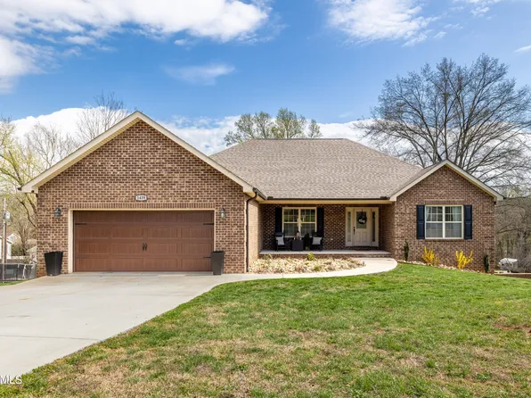 1439 Hillvale Rd, Louisville, TN 37777
