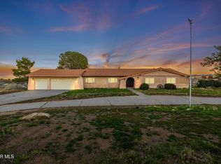 40830 43rd St W, Palmdale, CA 93551