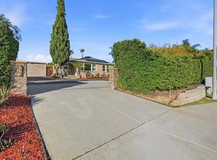 558 E El Norte Pkwy, Escondido, CA 92026