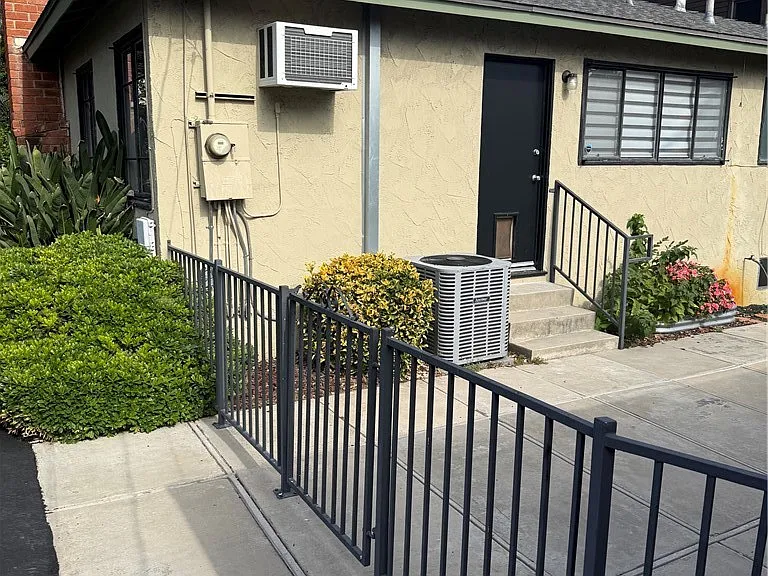 4450 Matilija Ave — Photo 6