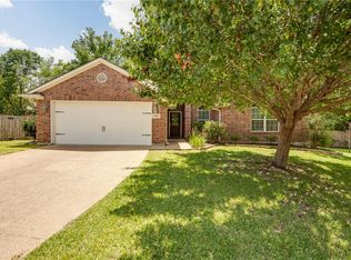 4402 Spring Branch Ct, College Station, TX 77845