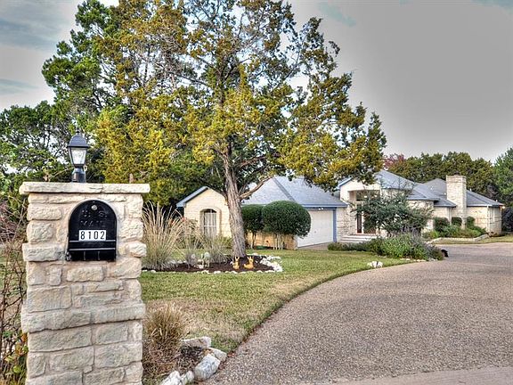 3rd image of 8102 Hickory Creek Dr