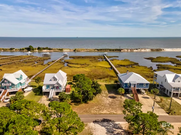 394 Albright Dr #14, Dauphin Island, AL 36528