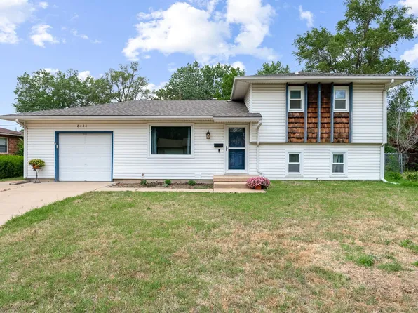8444 W Hickory Ln, Wichita, KS 67212