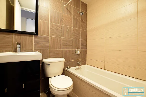 Rented by null | media 17