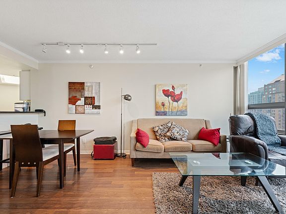 4th image of 1050 Burrard St #1603