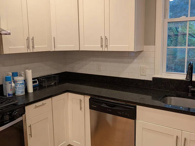 163 Ferry St — Photo 8