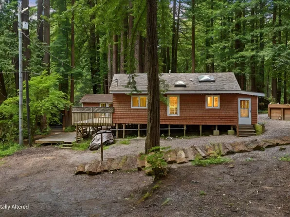 155 Redwood Ave, Pescadero, CA 94060
