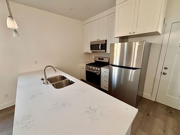5th image of 3637 Byram Point