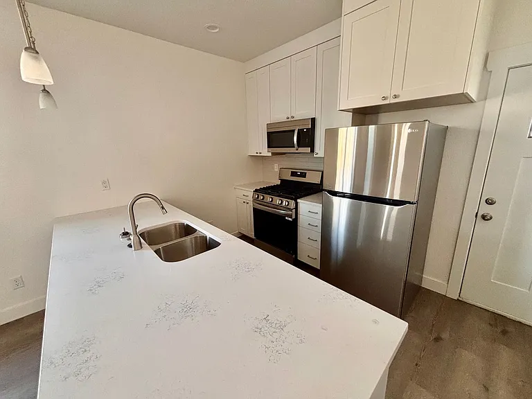 3647 Byram Point — Photo 8